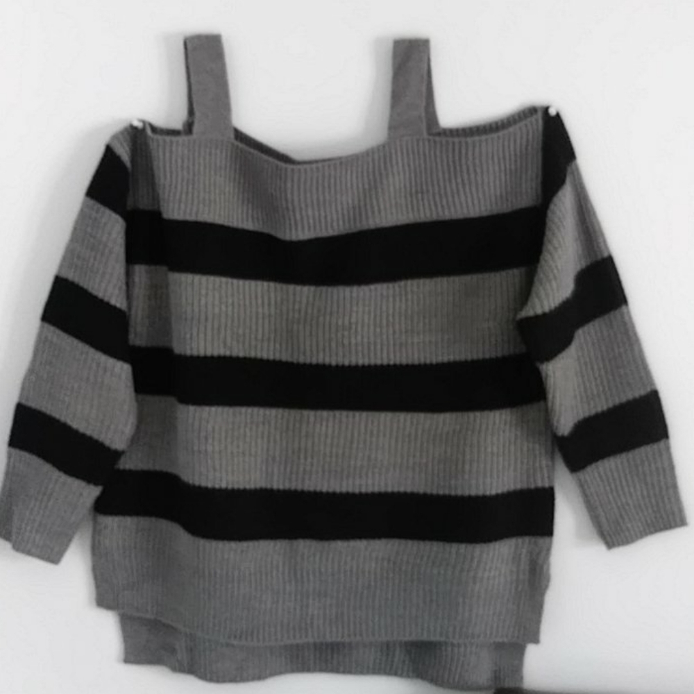 XL women's sweater, grey with horizontal stripes